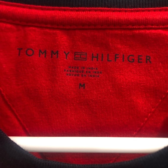 Tommy Hilfiger Mens T-Shirt Crewneck Solid Tee Classic Fit Short Sleeve Size M - Picture 4 of 4